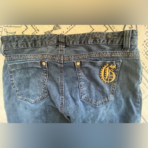 Guess Slim Boot cut - Picture 2 of 4